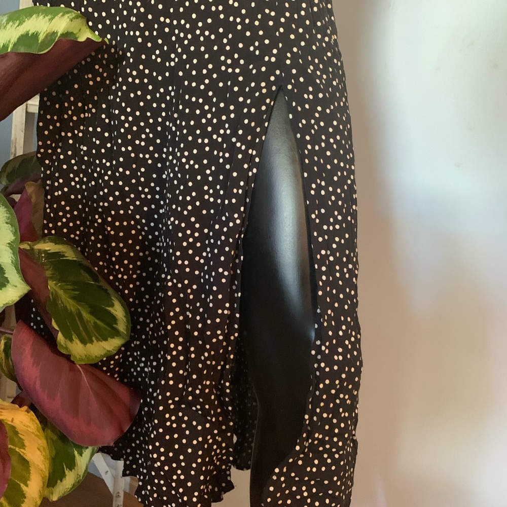 Forever New Midi-Dress - Picture 2 of 8